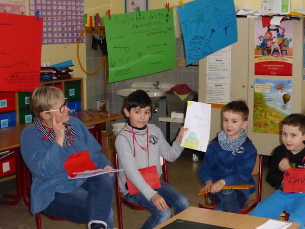 Danach malen die Kinder ihre Vorstellungen, was nach dem Tod mit der Seele geschieht.